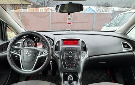 Opel Astra J, 2013 год, 1 050 000 рублей, 8 фотография