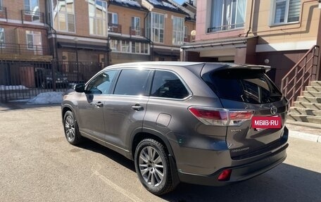 Toyota Highlander III, 2014 год, 2 750 000 рублей, 6 фотография