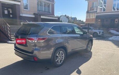 Toyota Highlander III, 2014 год, 2 750 000 рублей, 7 фотография