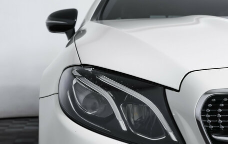 Mercedes-Benz E-Класс, 2018 год, 3 790 000 рублей, 26 фотография