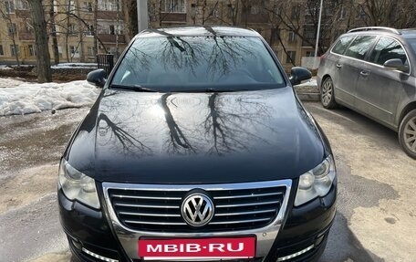 Volkswagen Passat B6, 2007 год, 830 000 рублей, 3 фотография