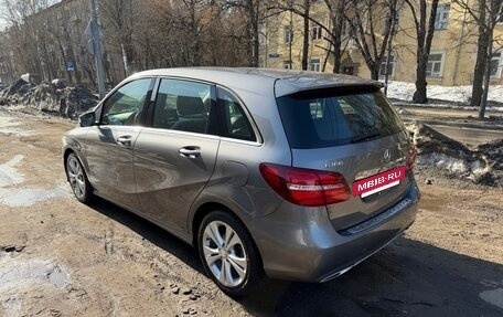 Mercedes-Benz B-Класс, 2015 год, 1 550 000 рублей, 4 фотография