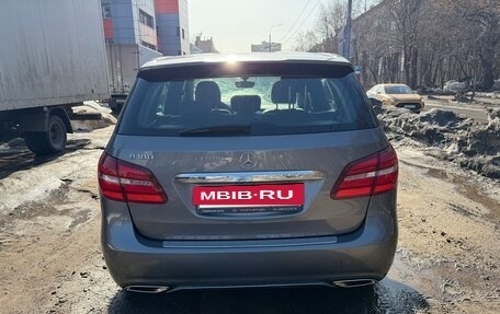 Mercedes-Benz B-Класс, 2015 год, 1 550 000 рублей, 3 фотография