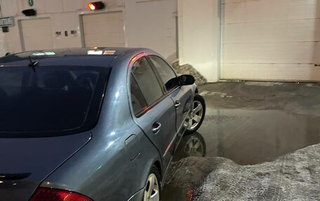 Mercedes-Benz E-Класс, 2003 год, 670 000 рублей, 4 фотография