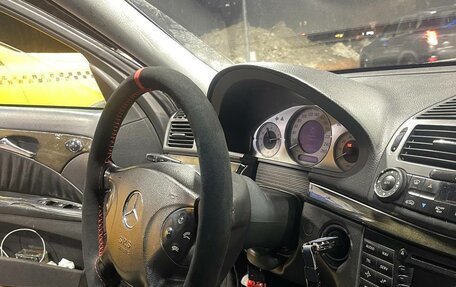 Mercedes-Benz E-Класс, 2003 год, 670 000 рублей, 12 фотография