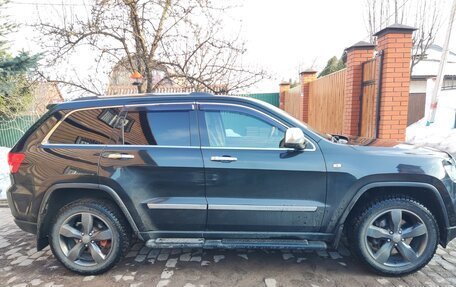 Jeep Grand Cherokee, 2012 год, 2 500 000 рублей, 2 фотография
