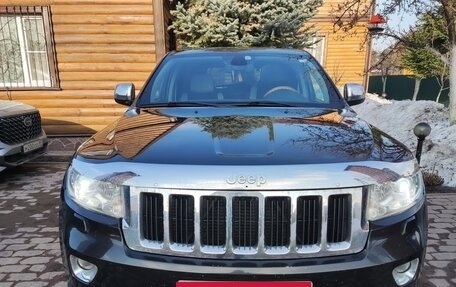 Jeep Grand Cherokee, 2012 год, 2 500 000 рублей, 3 фотография