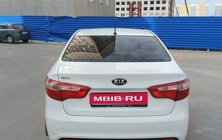 KIA Rio III рестайлинг, 2014 год, 650 000 рублей, 6 фотография