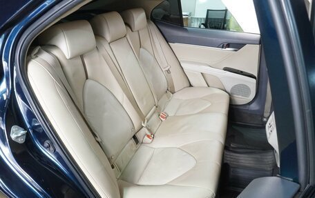 Toyota Camry, 2019 год, 2 439 000 рублей, 7 фотография