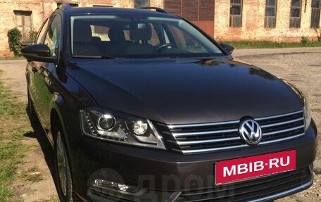 Volkswagen Passat B7, 2011 год, 750 000 рублей, 1 фотография