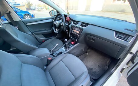 Skoda Octavia, 2017 год, 1 450 000 рублей, 15 фотография