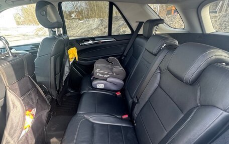 Mercedes-Benz GLE, 2017 год, 4 800 000 рублей, 15 фотография