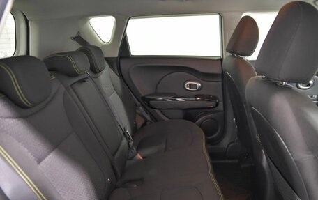 KIA Soul II рестайлинг, 2015 год, 1 300 000 рублей, 15 фотография