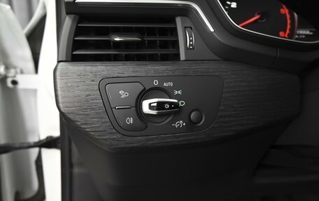 Audi A4, 2016 год, 2 620 000 рублей, 23 фотография