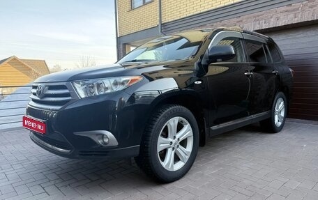 Toyota Highlander III, 2011 год, 2 500 000 рублей, 1 фотография