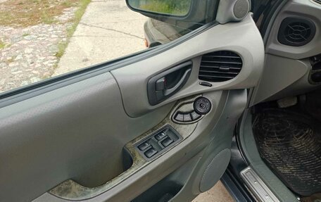 Hyundai Santa Fe III рестайлинг, 2001 год, 525 000 рублей, 16 фотография