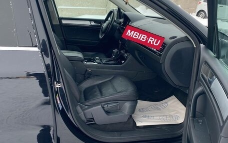 Volkswagen Touareg III, 2011 год, 1 870 000 рублей, 6 фотография