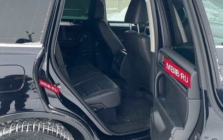 Volkswagen Touareg III, 2011 год, 1 870 000 рублей, 18 фотография