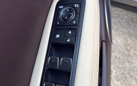 Lexus RX IV рестайлинг, 2016 год, 4 600 000 рублей, 12 фотография