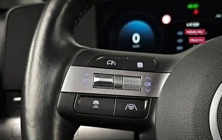 Hyundai Kona, 2023 год, 2 695 000 рублей, 18 фотография