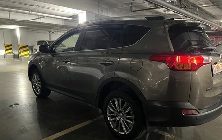 Toyota RAV4, 2014 год, 1 460 000 рублей, 5 фотография