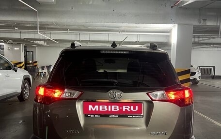Toyota RAV4, 2014 год, 1 460 000 рублей, 4 фотография