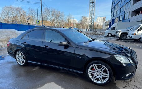 Mercedes-Benz E-Класс, 2010 год, 1 255 000 рублей, 10 фотография