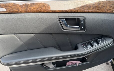 Mercedes-Benz E-Класс, 2010 год, 1 255 000 рублей, 19 фотография