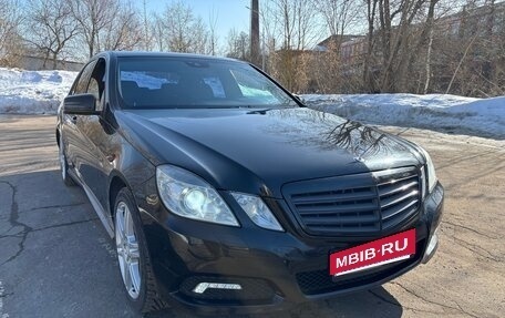 Mercedes-Benz E-Класс, 2010 год, 1 255 000 рублей, 30 фотография