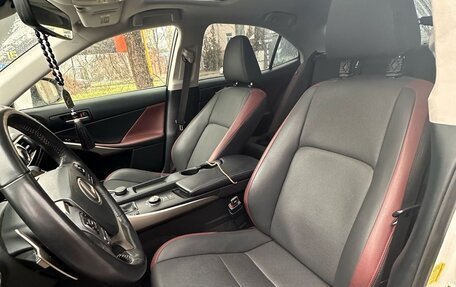 Lexus IS III, 2019 год, 2 850 000 рублей, 4 фотография