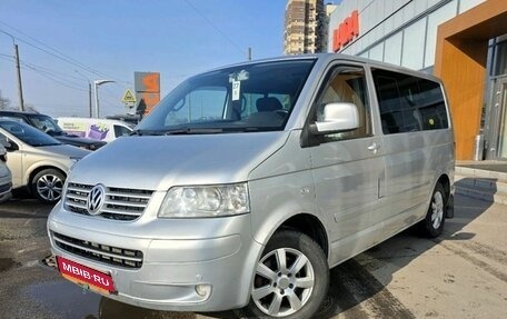 Volkswagen Multivan T5, 2007 год, 1 299 000 рублей, 1 фотография