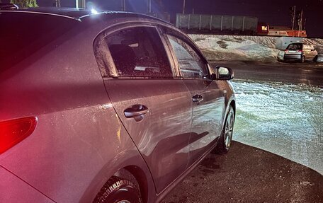 KIA Rio IV, 2022 год, 1 650 000 рублей, 6 фотография