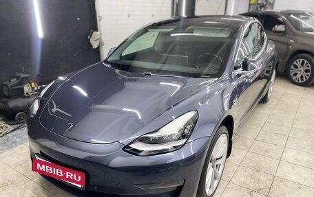 Tesla Model 3 I, 2019 год, 3 000 000 рублей, 2 фотография
