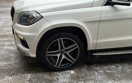 Mercedes-Benz GL-Класс, 2015 год, 3 290 000 рублей, 5 фотография