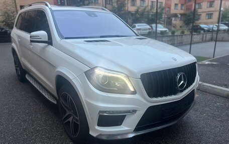 Mercedes-Benz GL-Класс, 2015 год, 3 290 000 рублей, 25 фотография