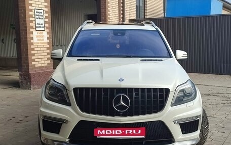 Mercedes-Benz GL-Класс, 2015 год, 3 290 000 рублей, 24 фотография