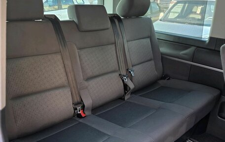 Volkswagen Multivan T5, 2007 год, 1 299 000 рублей, 8 фотография