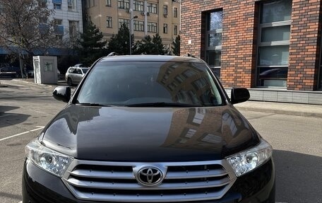 Toyota Highlander III, 2012 год, 2 150 000 рублей, 9 фотография
