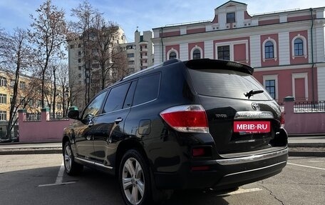 Toyota Highlander III, 2012 год, 2 150 000 рублей, 6 фотография
