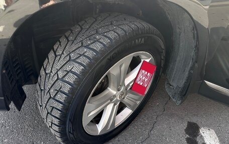 Toyota Highlander III, 2012 год, 2 150 000 рублей, 35 фотография