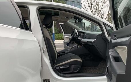 Volkswagen Golf VII, 2021 год, 2 000 000 рублей, 9 фотография