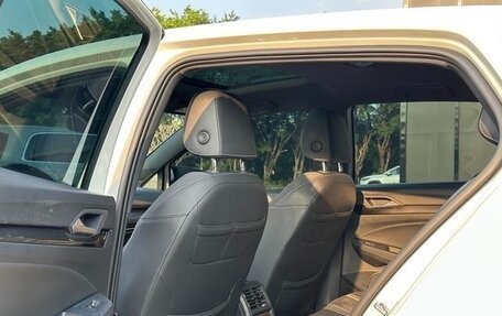 Volkswagen Golf VII, 2021 год, 2 000 000 рублей, 15 фотография