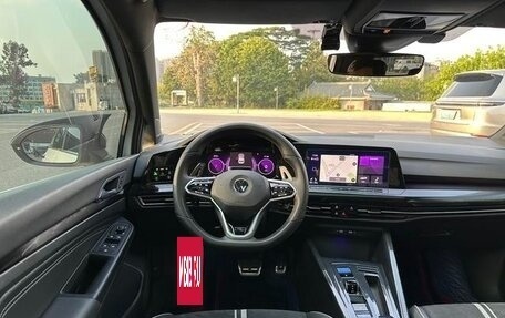 Volkswagen Golf VII, 2021 год, 2 000 000 рублей, 8 фотография