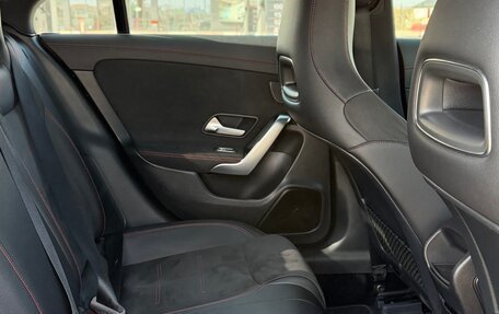 Mercedes-Benz CLA, 2019 год, 2 610 000 рублей, 11 фотография