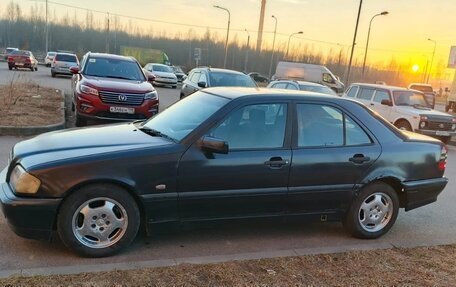 Mercedes-Benz C-Класс, 1997 год, 215 000 рублей, 3 фотография