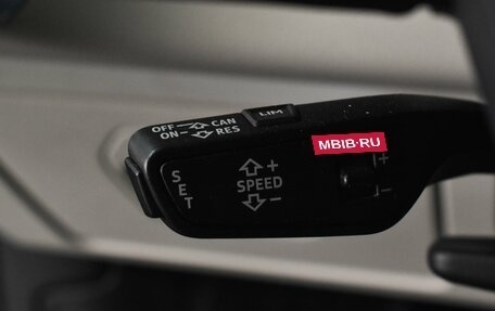 Audi A6, 2018 год, 3 074 000 рублей, 22 фотография