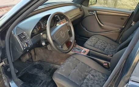 Mercedes-Benz C-Класс, 1997 год, 215 000 рублей, 8 фотография