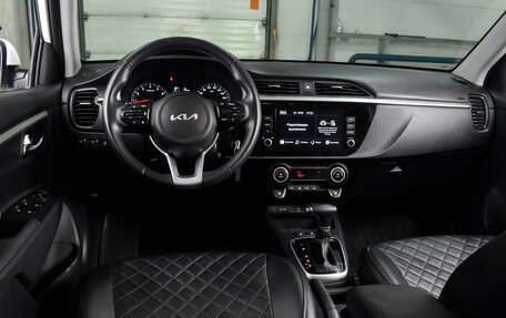 KIA Rio IV, 2021 год, 1 849 000 рублей, 6 фотография