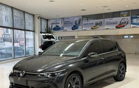 Volkswagen Golf VIII, 2023 год, 2 078 757 рублей, 1 фотография