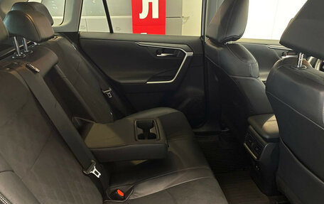 Toyota RAV4, 2021 год, 3 955 000 рублей, 14 фотография